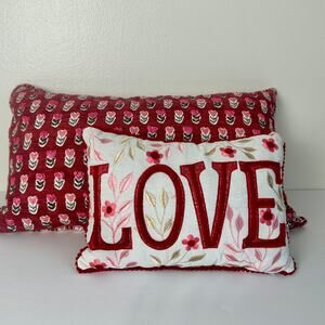 Love & Cupcakes LOVE Pillow Set 2 Valentine’s Decor